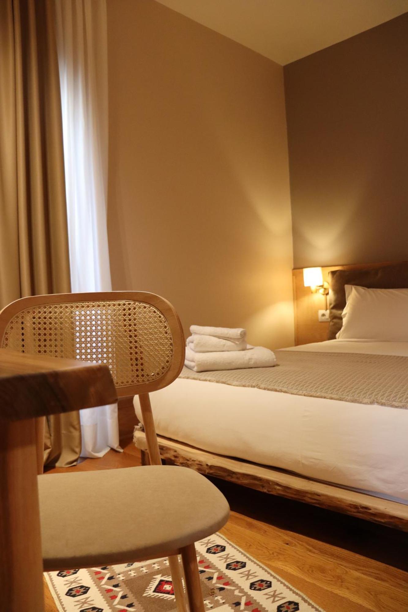 Velar Hotel Boutique Korce Quarto foto