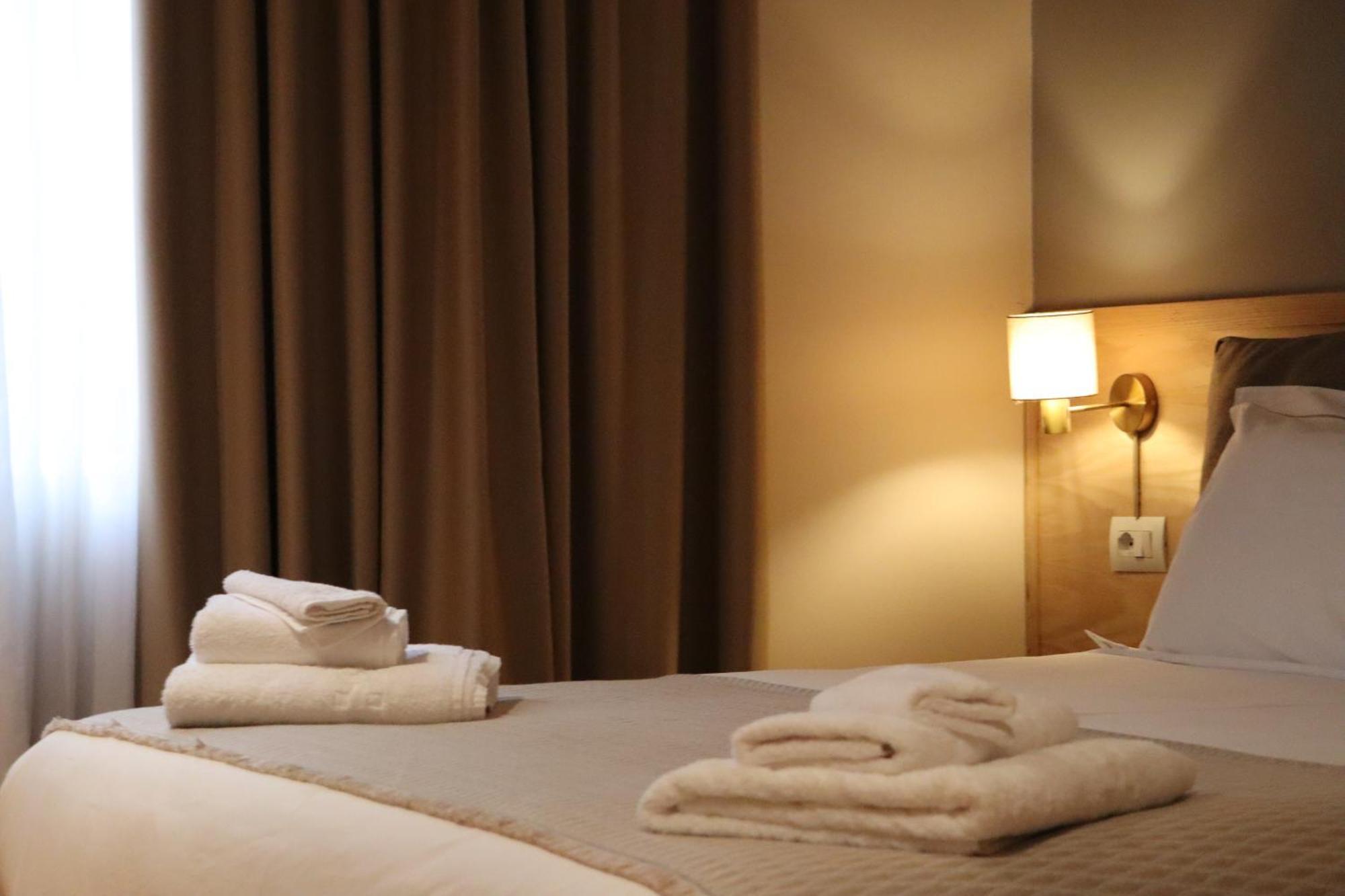 Velar Hotel Boutique Korce Quarto foto